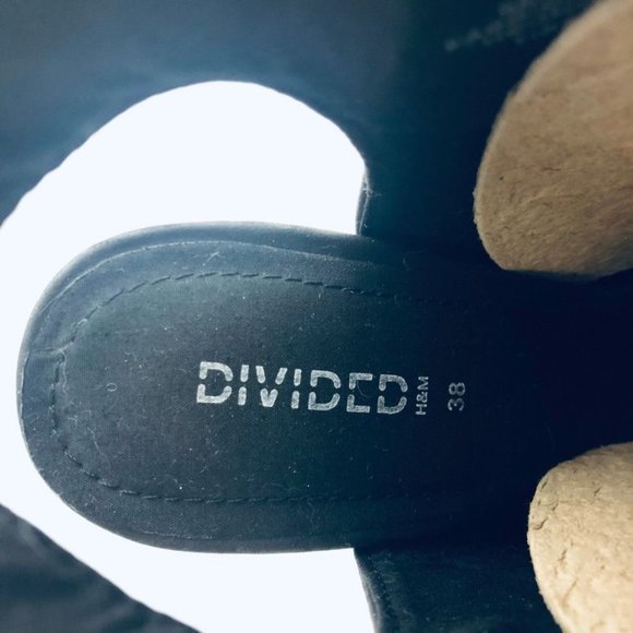 H&M Divided Women's Peep Toe Front Zipper Sandal Booties - Size 7 - Picture 7 of 7